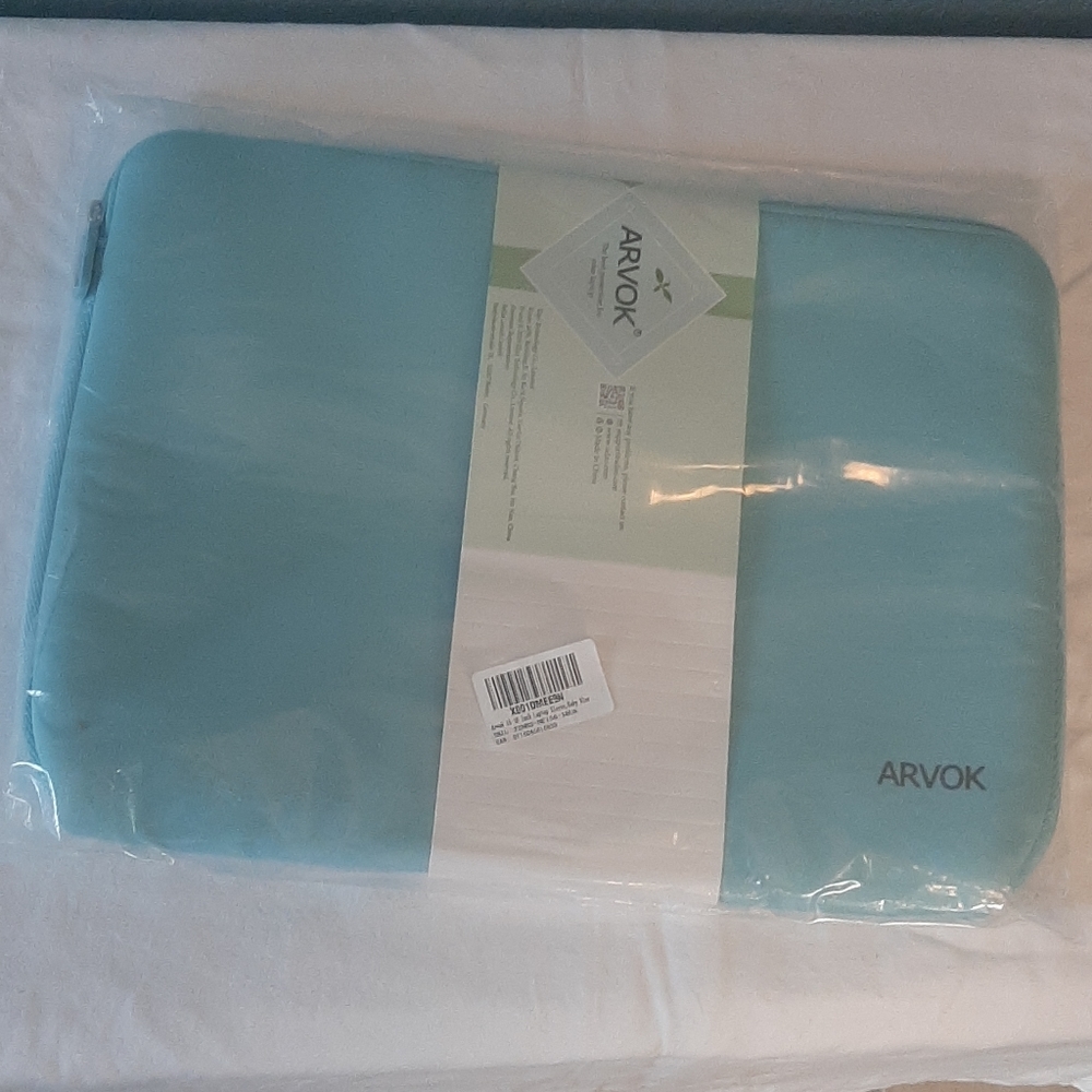 Teal 15"-16' Arvok Laptop Case